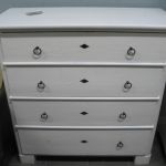 430 6105 CHEST OF DRAWERS